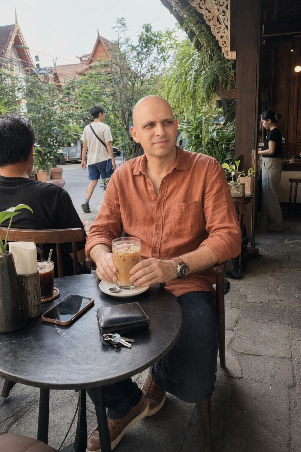 Confident adult at an evening bar, a current and realistic dating photo for over 40